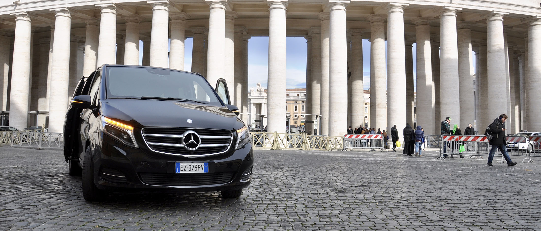 Need a <strong>Rome private car transfer</strong> and personal driver? We can offer <strong>private Rome Airport transfers</strong> from and to <strong>Fiumicino airport</strong> and <strong>Ciampino airport</strong> as well as <strong>Civitavecchia cruise port</strong>. Explore the city on a private tour of Rome with your own personal chauffeur or get out of Rome and explore nearby Tivoli. Travel in style and comfort in our luxurious Mercedes van.
