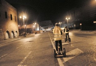 Rome by Night Tour in Segway
